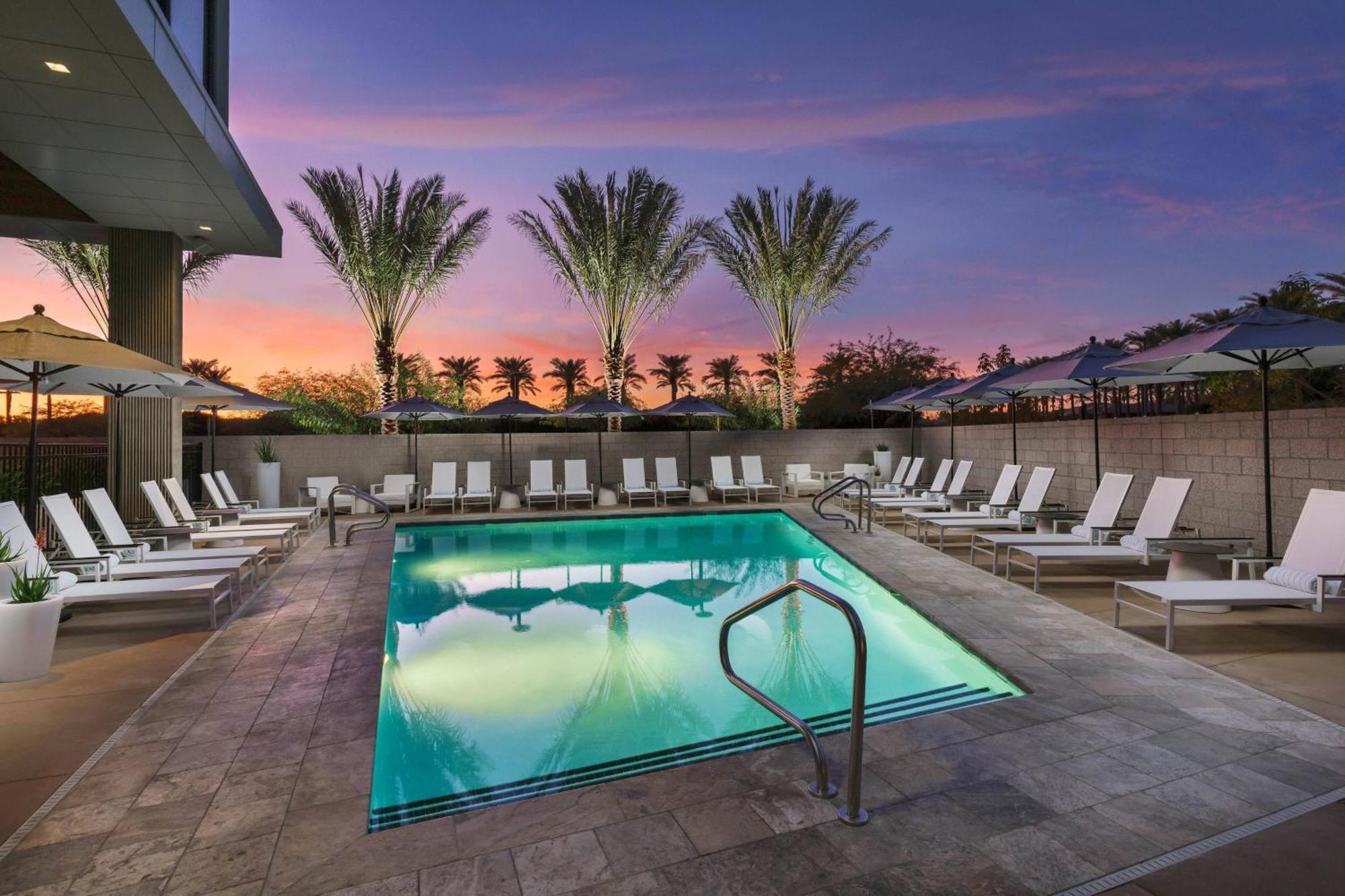 Ac Hotel By Marriott Scottsdale North Paradise Valley Екстериор снимка